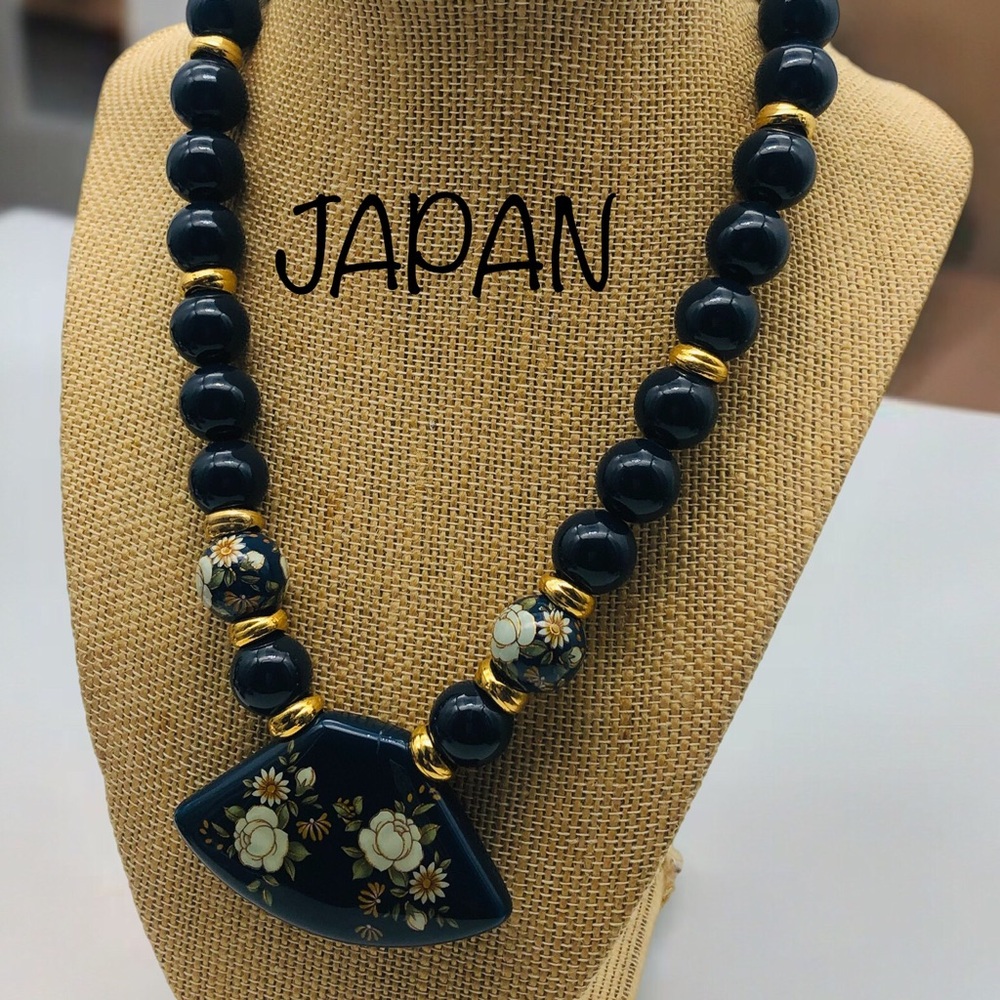 Japan Floral Black and Gold Beaded Statement Necklace